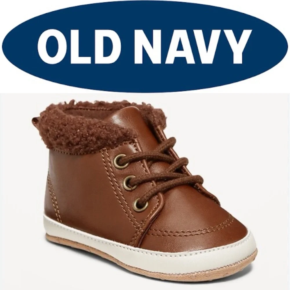 3/$30 Old Navy Brown Sherpa baby Boots with Cream Trim